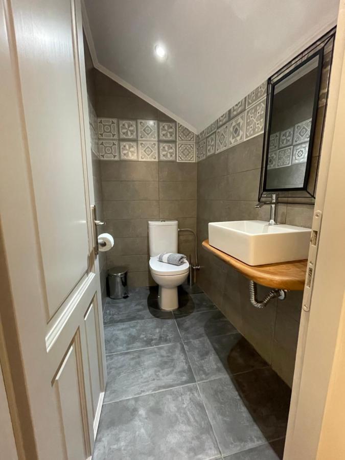 Emiliapartments * Skala Sikias